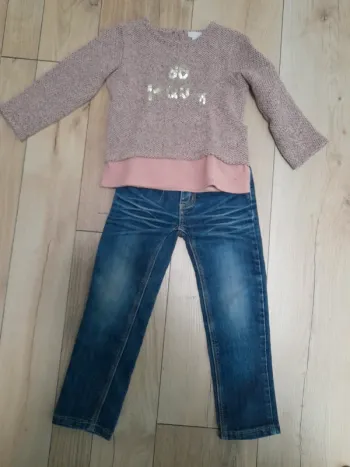 Ensemble pull et jean 3 ans