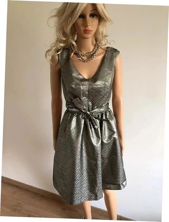 Robe brillante neuve sans manches Naf Naf taille 36