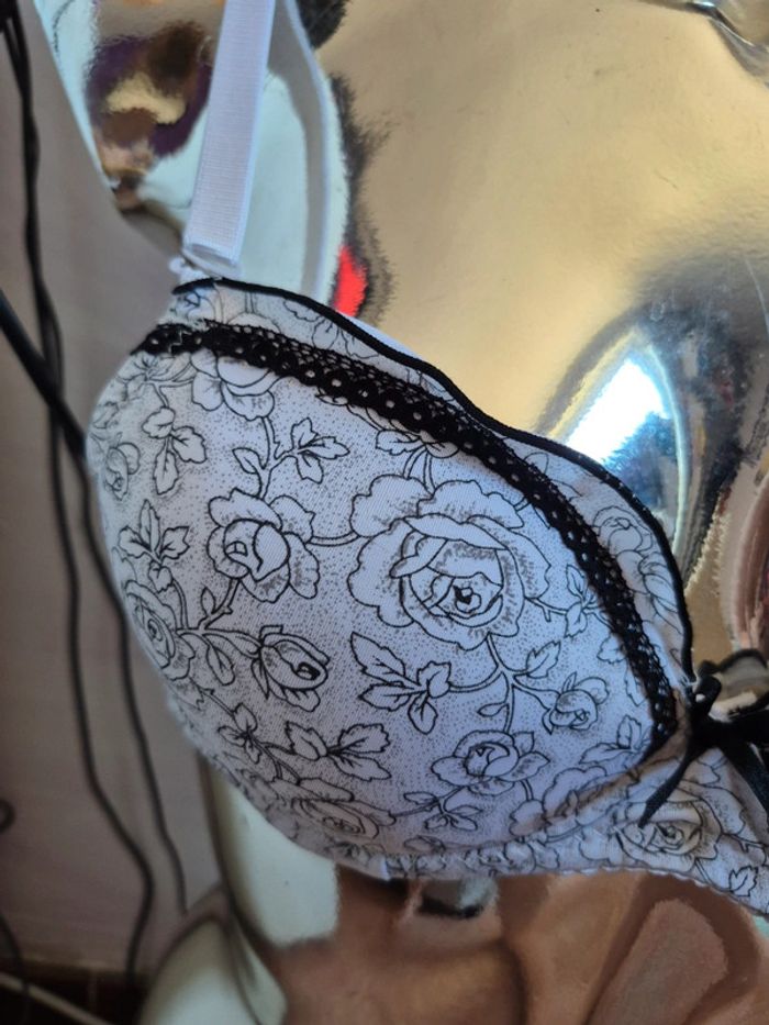 Soutien gorge motif fleur - photo numéro 2