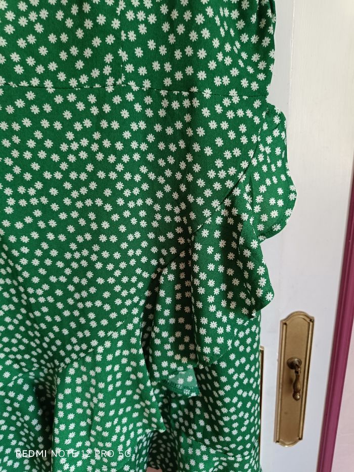 Robe verte à bretelles T.XL (42) J.Riu - photo numéro 3