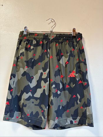 Short garçon taille 152