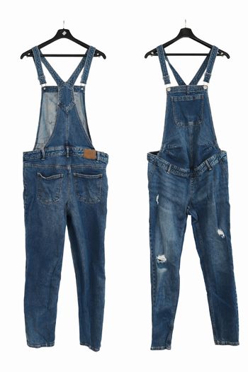 Salopette de grossesse