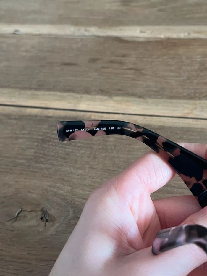 Lunettes de soleil Prada - photo numéro 3