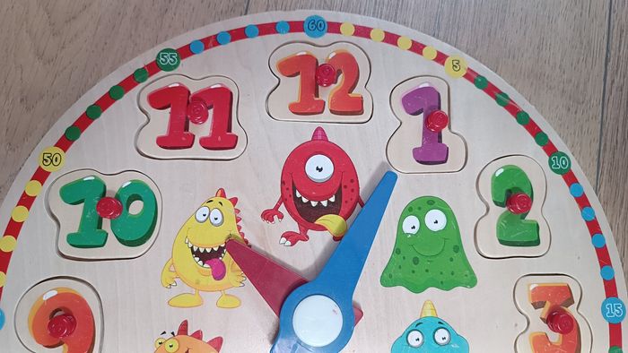 Puzzle en bois éducatif horloge 🎄 - photo numéro 3