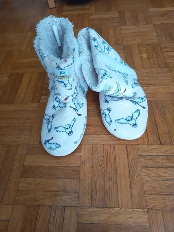 Chausson bottes hiver Harry Potter taille 34 - photo numéro 2