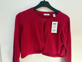 Gilet de marque okaïdi taille 14 ans neuf et étiqueté 