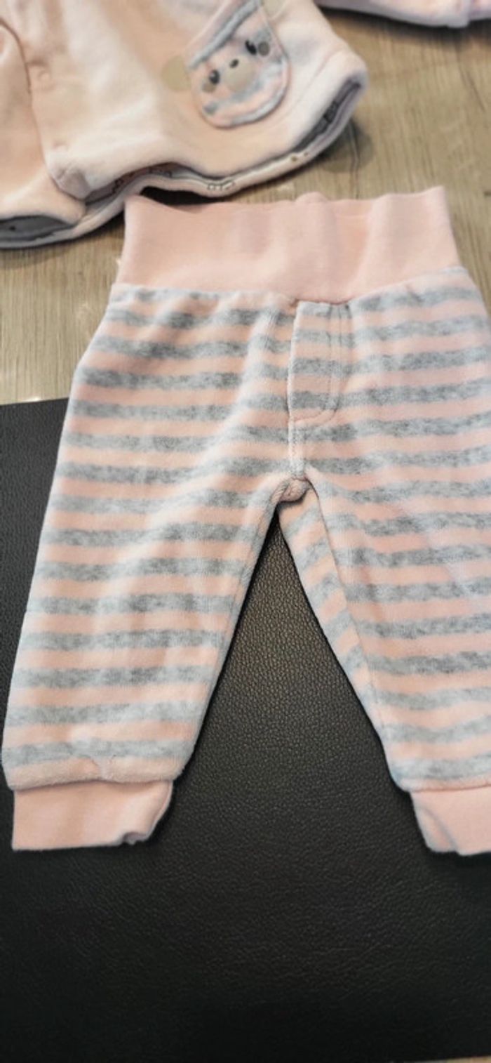 Petit ensemble à capuche - photo numéro 2