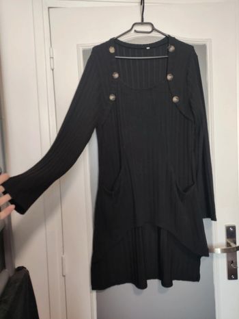 Haut long derrière plus que devant taille 46