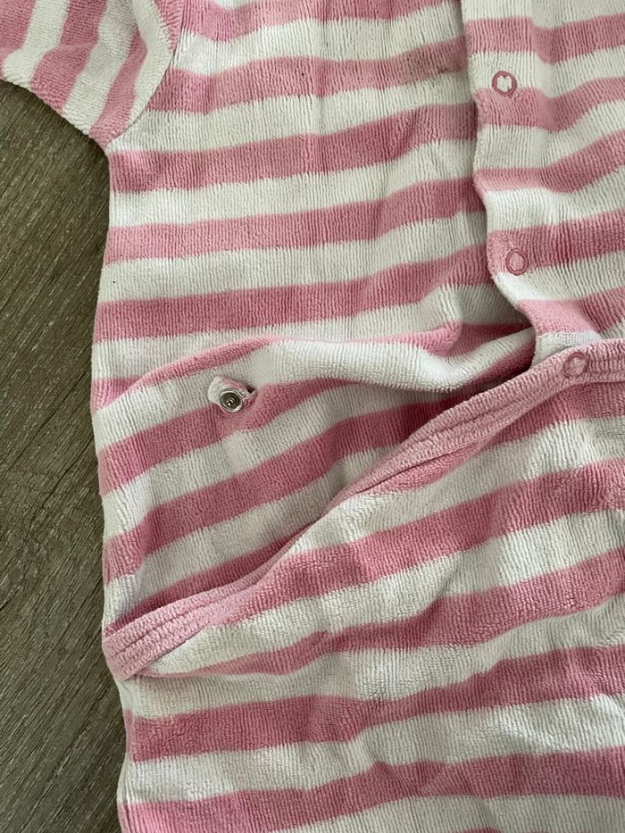 Lot vêtements bébé  6 mois - photo numéro 9