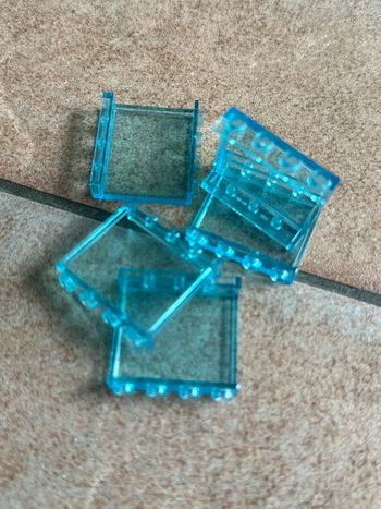 5 lego Panel 1 x 4 x 3 - Solid Studs ref 4215 Trans light blue
