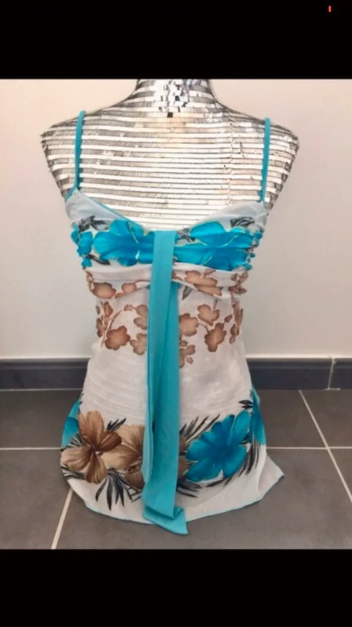 Top débardeur taille 38