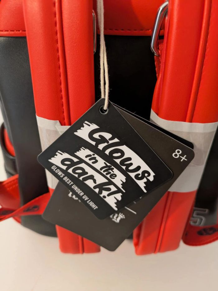 Loungefly Star Wars Dark Maul cosplay avec porte monnaie - photo numéro 8