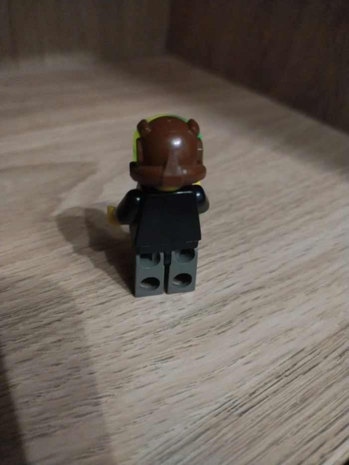 Lego rock raiders minifig Axel rck001 - photo numéro 3