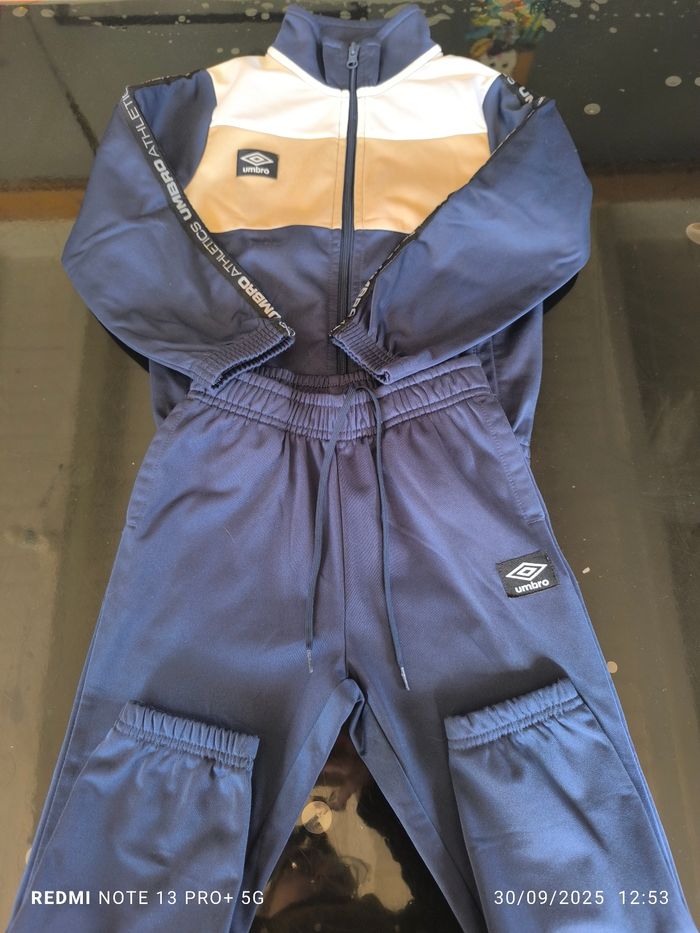 Ensemble jogging - photo numéro 4