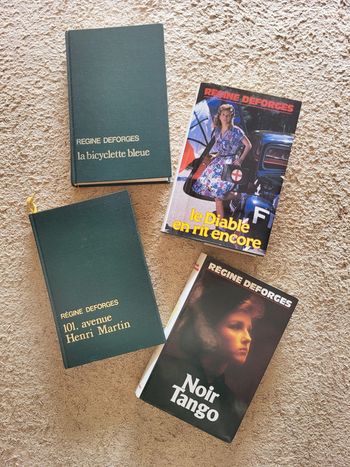 Lot de 4 livres de Régine Deforges- Tome 1 à 4 de La Bicyclette bleue