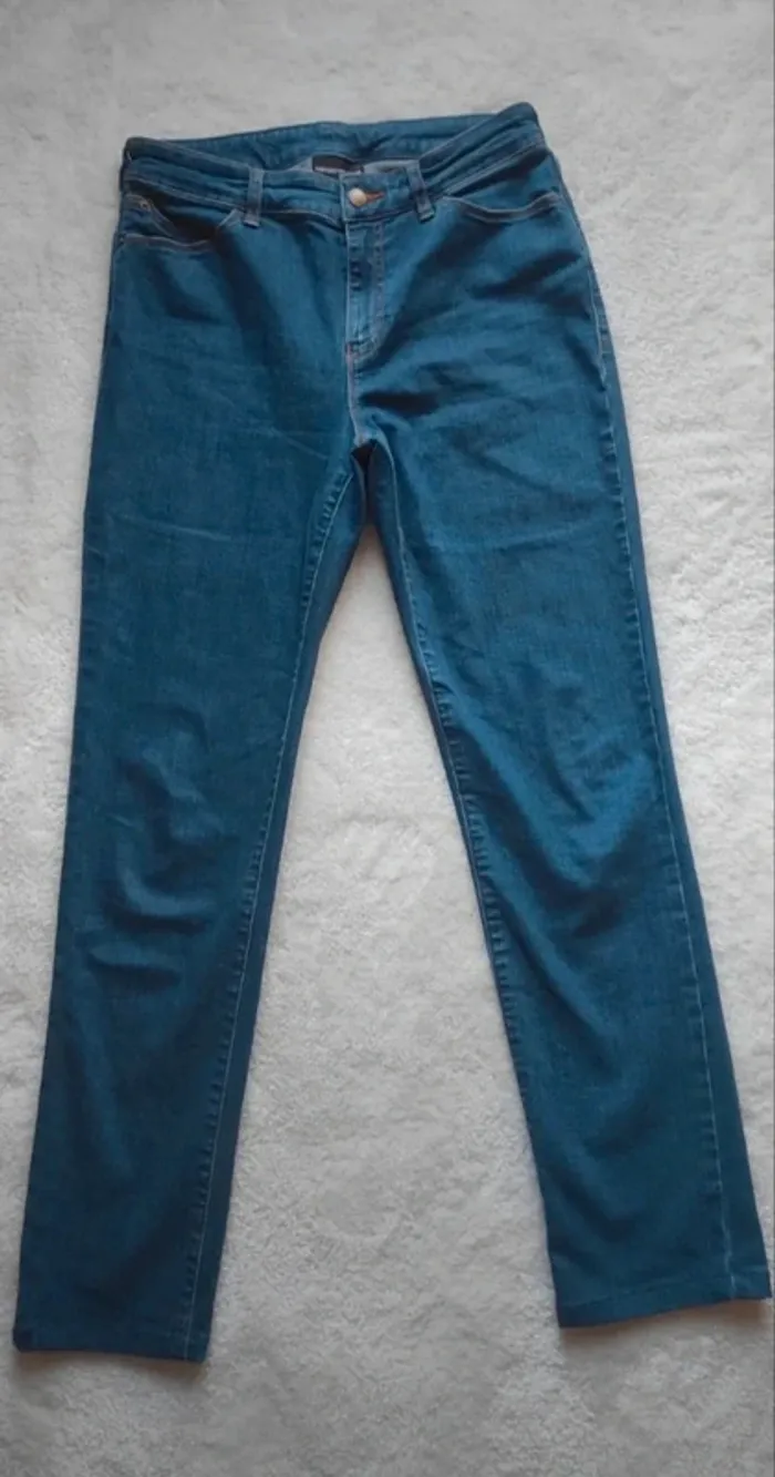 Jean Emporio Armani bleu W29 - photo numéro 3