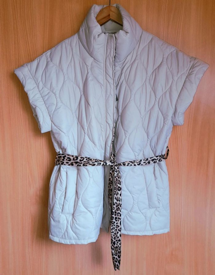 Gilet blanc gris double face matelassé sans manches convient aux taille 42 et 44
