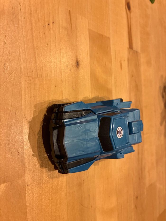 Transformers voiture robot - photo numéro 2