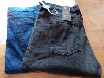 Lot de deux jeans