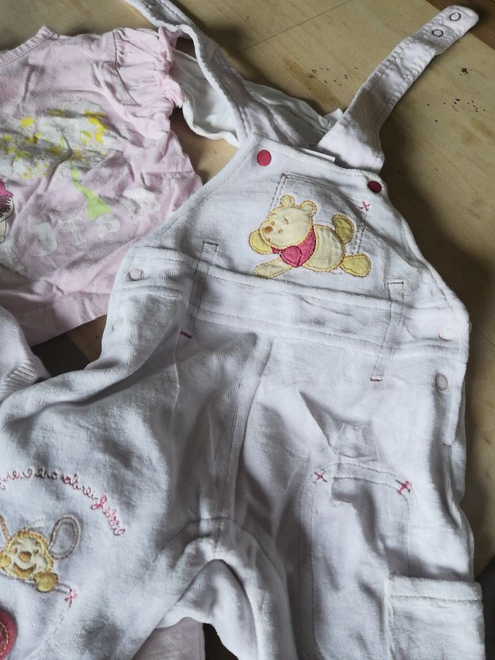 Lot Winnie 1mois - photo numéro 2