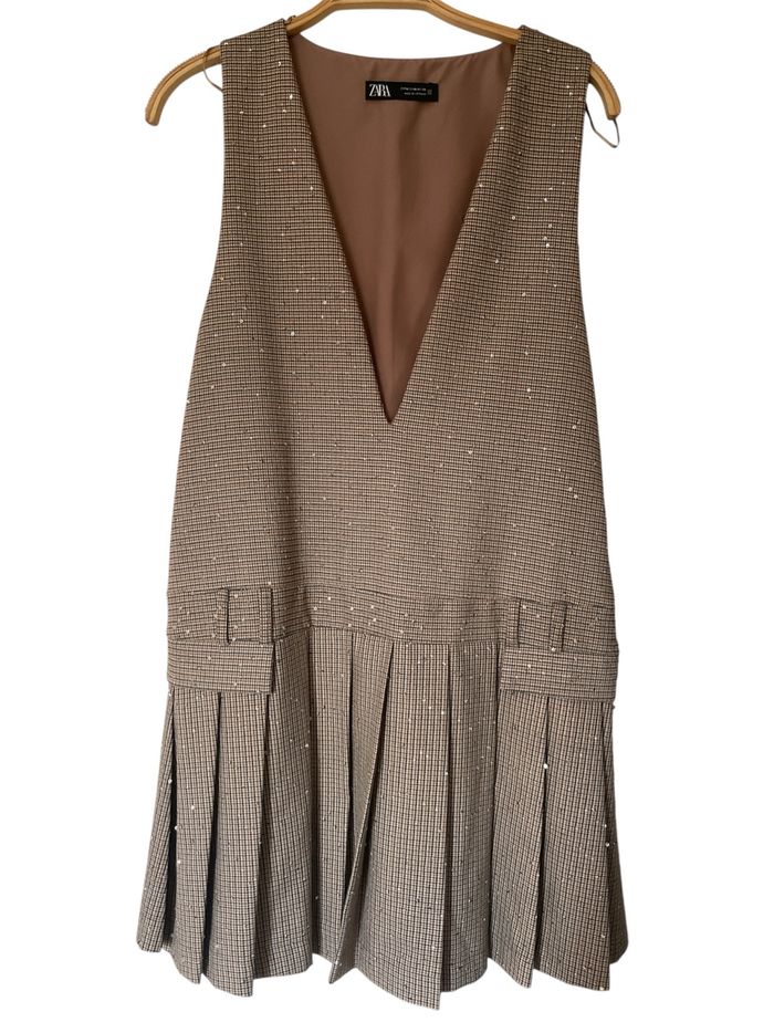 Robe Zara M