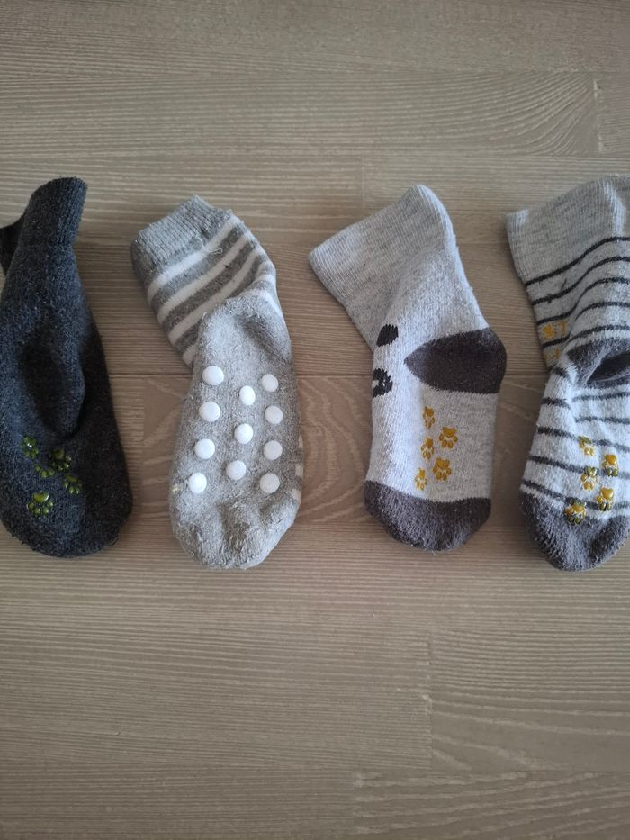 Lot 8 paires chaussettes T.18/20 - photo numéro 2