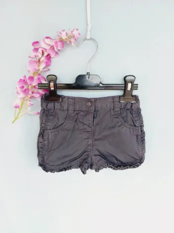 Magnifique short kiabi 12 mois