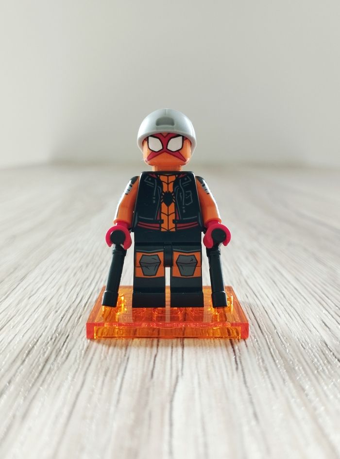 LEGO 71050 Spider-Man : Sun-Spider - photo numéro 2