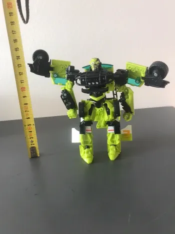 Figurine Transformers dark of the moon ratchet