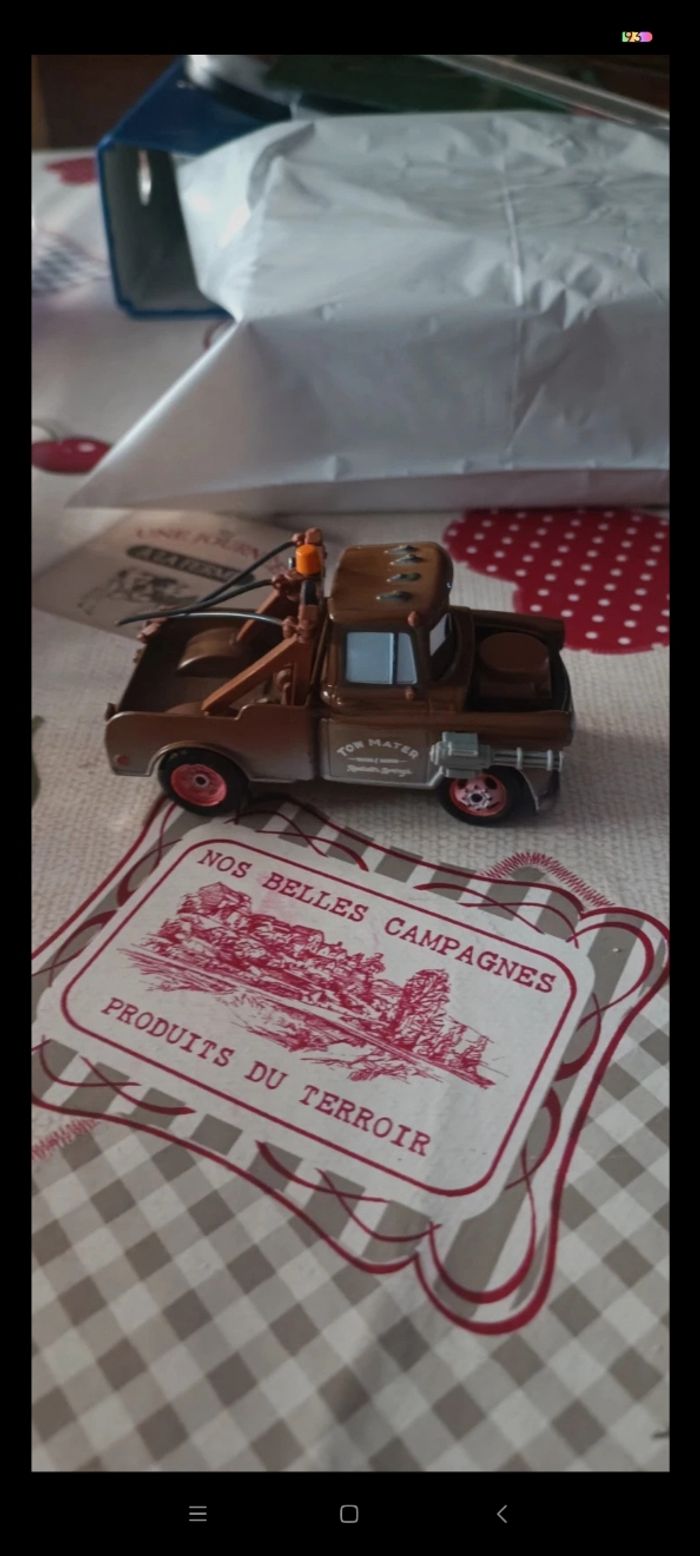 Camion de dépannage marron - photo numéro 4