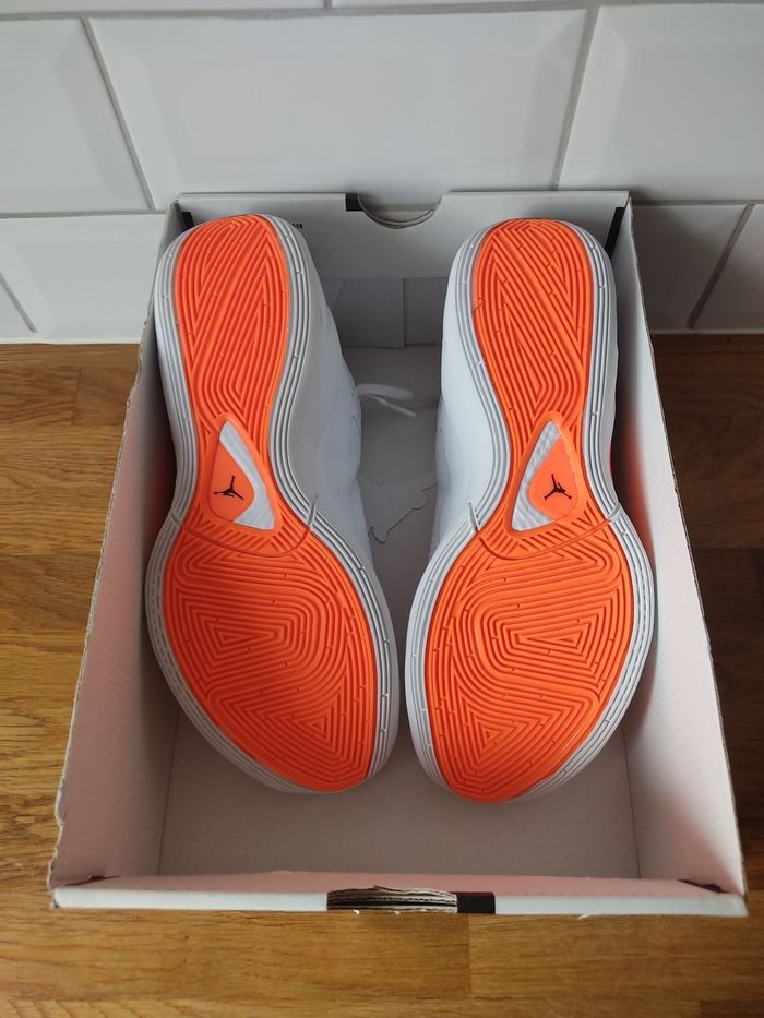 Baskets Jordan Luka 1 T 38.5 - photo numéro 7