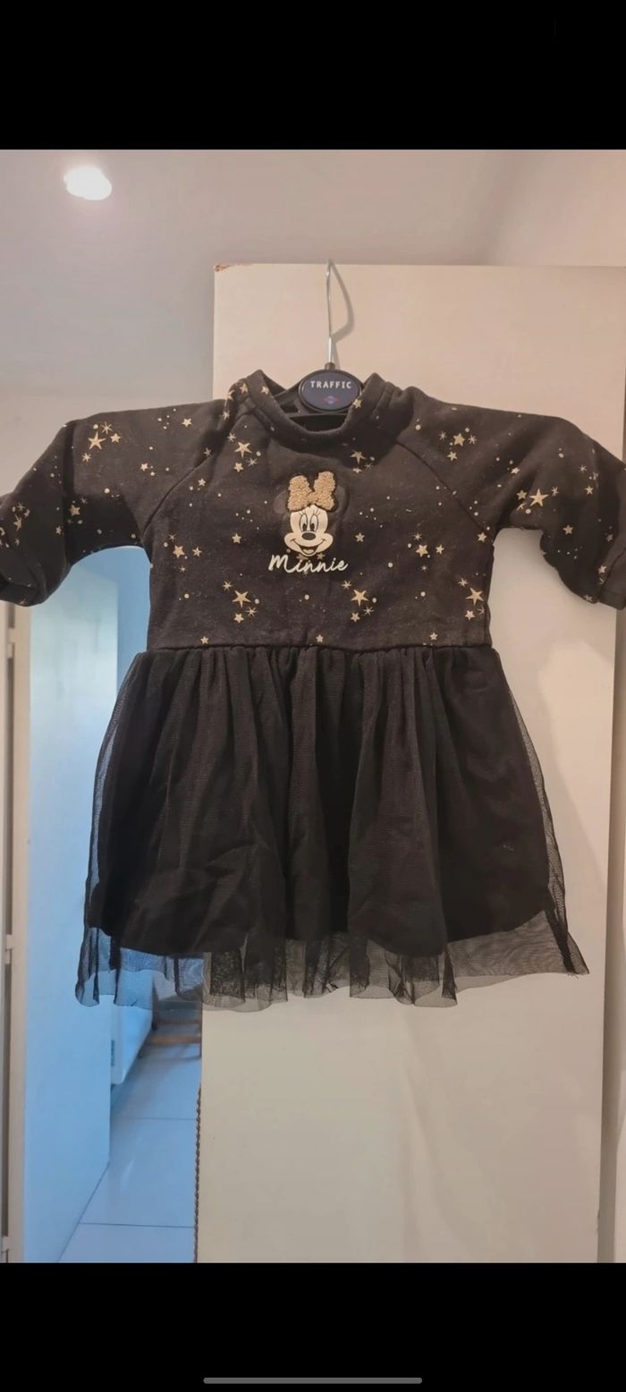 Robe disney baby taille 12 mois - photo numéro 2