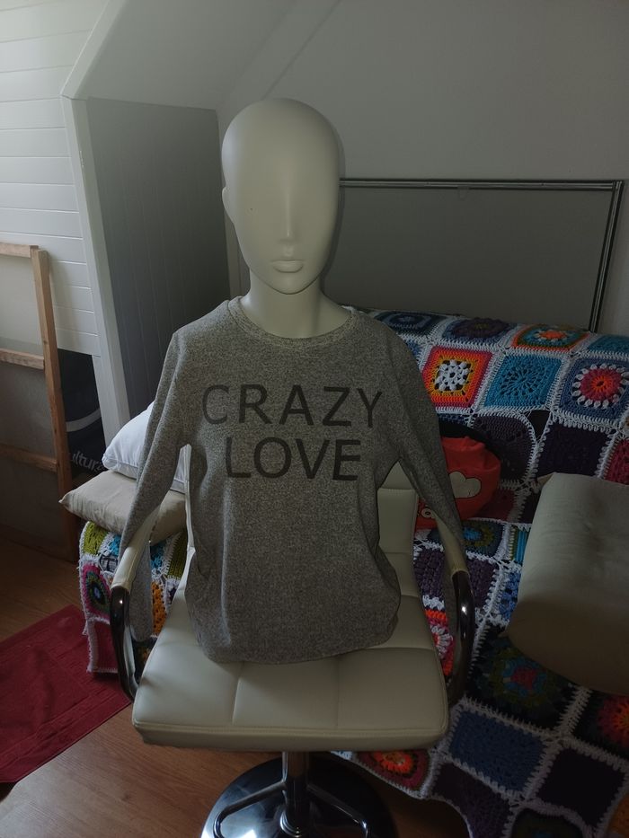 Sweat-shirt  crazy  love