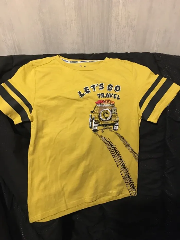 Tee short