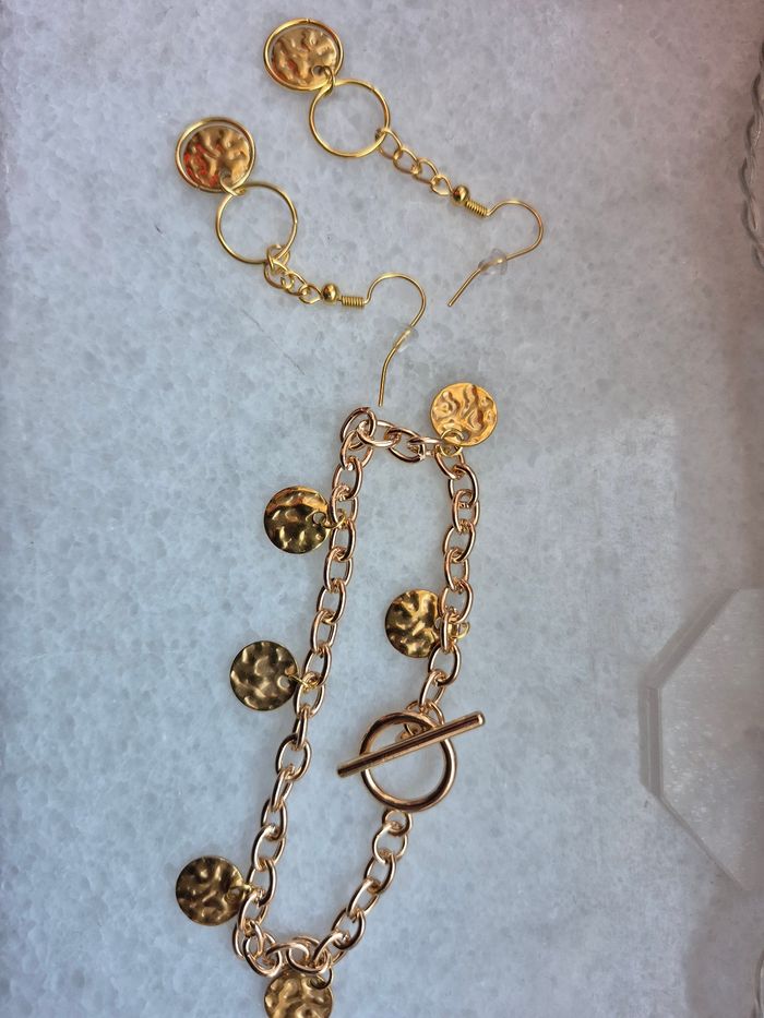 Set boucles d'oreilles et bracelet. - photo numéro 6