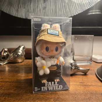 Popmart labubu Fall in wild