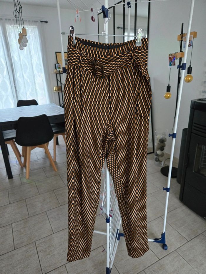Pantalon carotte 34 - photo numéro 4