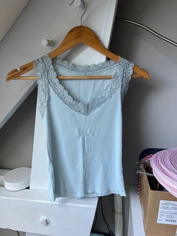 Débardeur dentelle
