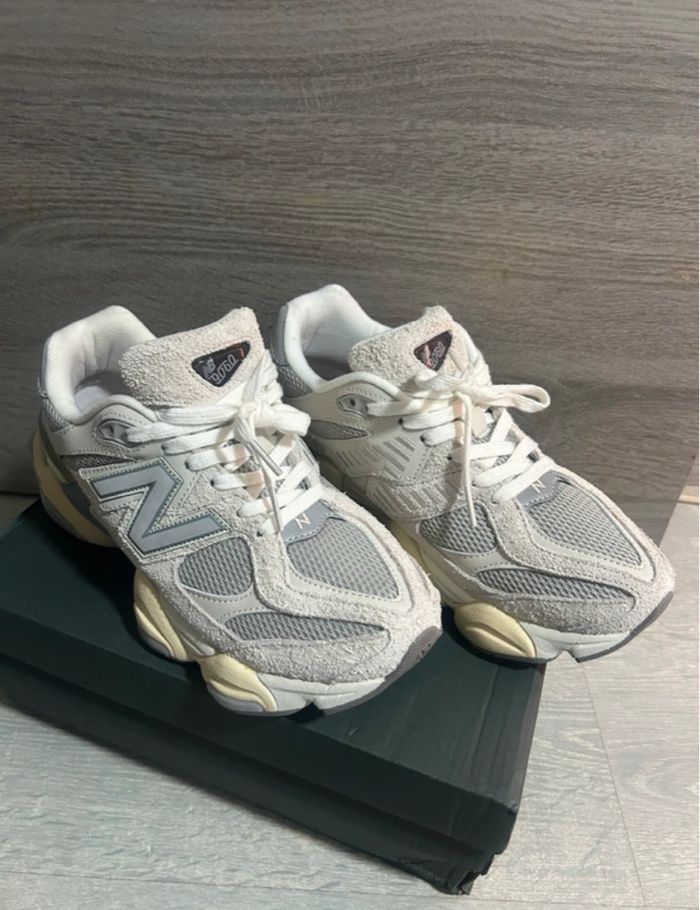 paire de New Balance 9060 - photo numéro 2
