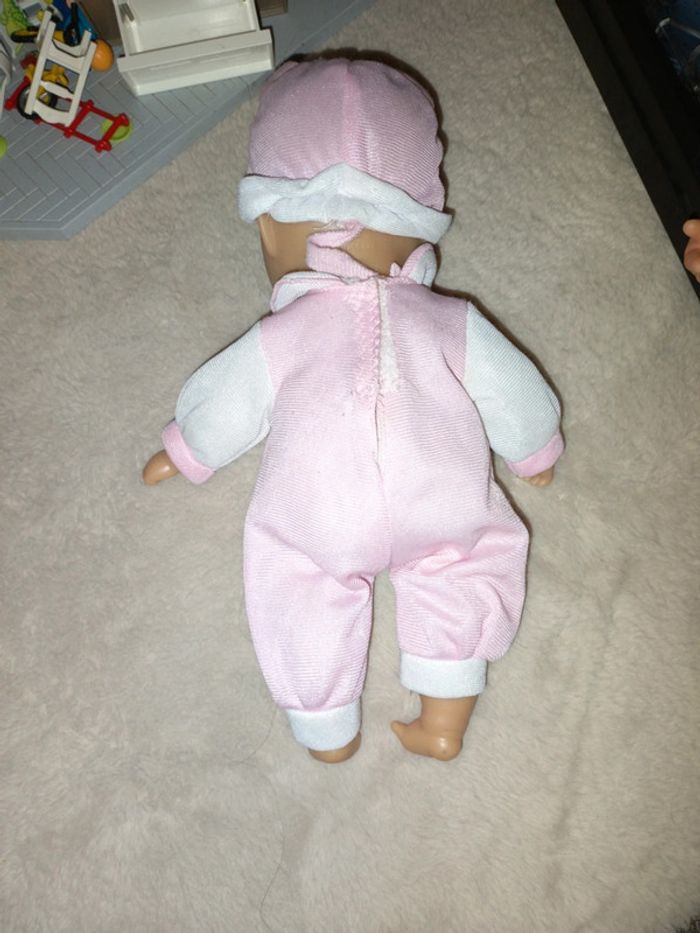 Poupée en grenouillère - photo numéro 3