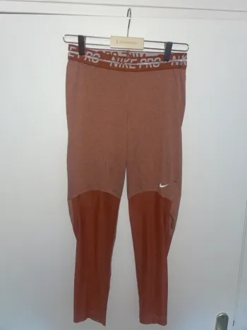 Legging terracota Nike S
