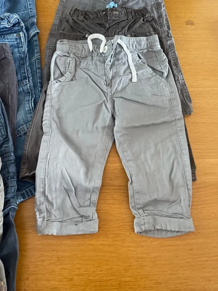 Lot 12 pantalons 18 mois - photo numéro 5