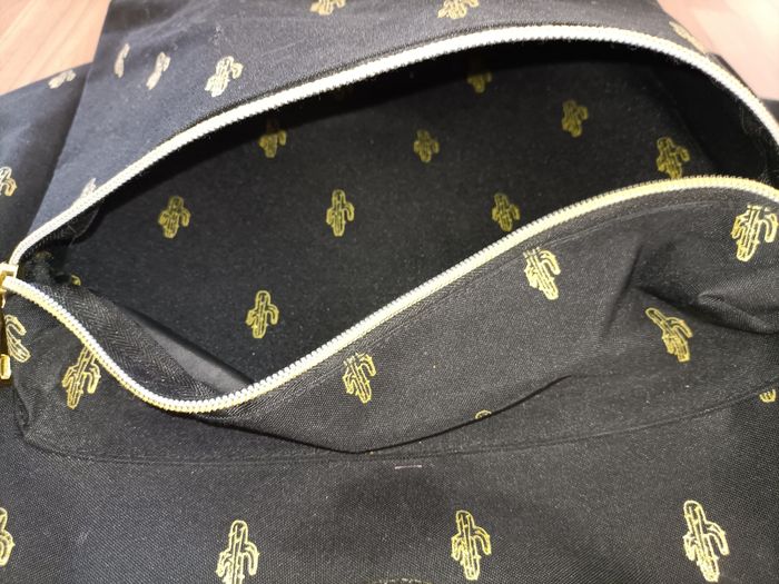 Sac à dos noir et doré Temps des Cerises motifs cactus - photo numéro 7