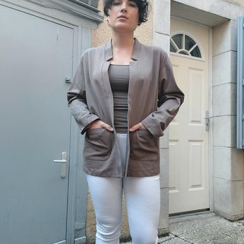 Superbe blazer taupe neuf