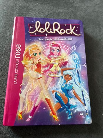 Livre bibliothèque rose lolirock tome 12
