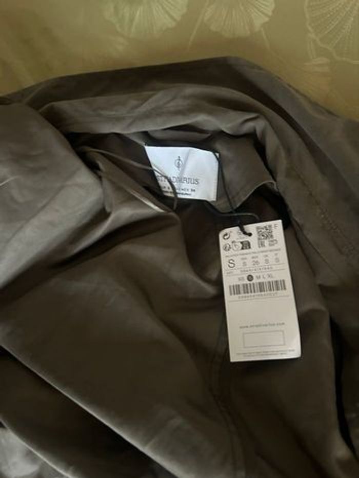 Trench long ceinturé – Vert kaki – Coupe fluide & intemporelle - photo numéro 2