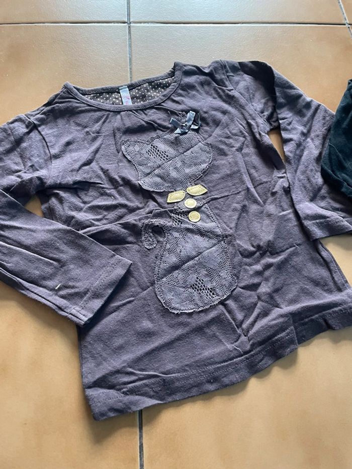 Lot 2 t shirts fille 3 ans - photo numéro 3