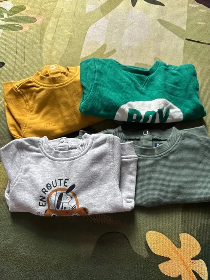 Lot pull 3 mois