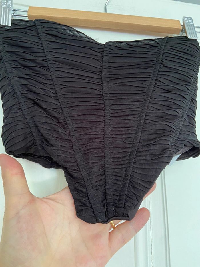 Bustier Bershka noir taille M en tulle plissé - photo numéro 4