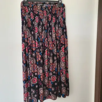 Robe ou longue jupe Taille unique